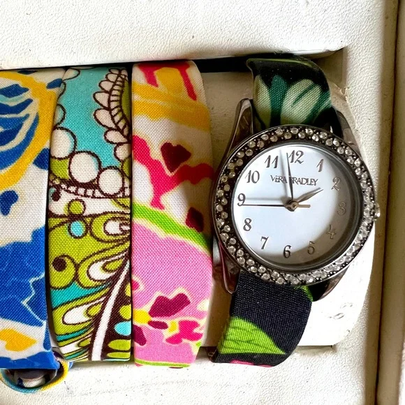Vera Bradley changeable watch set VERA BRADLEY WATCH SET - 3 INTERCHANGEABLE BANDS EXCELLENT  main image 3